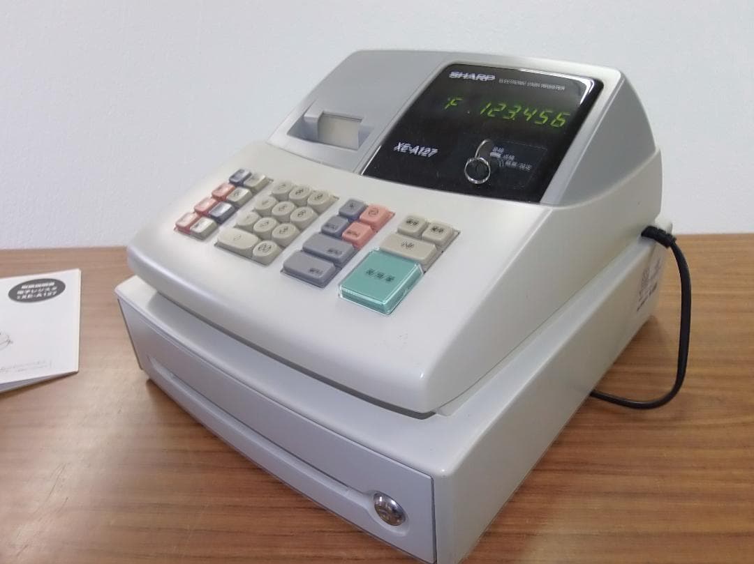 骨とう品　お金入れに　SHARP 電子レジスター　 XE-A127　2007年製