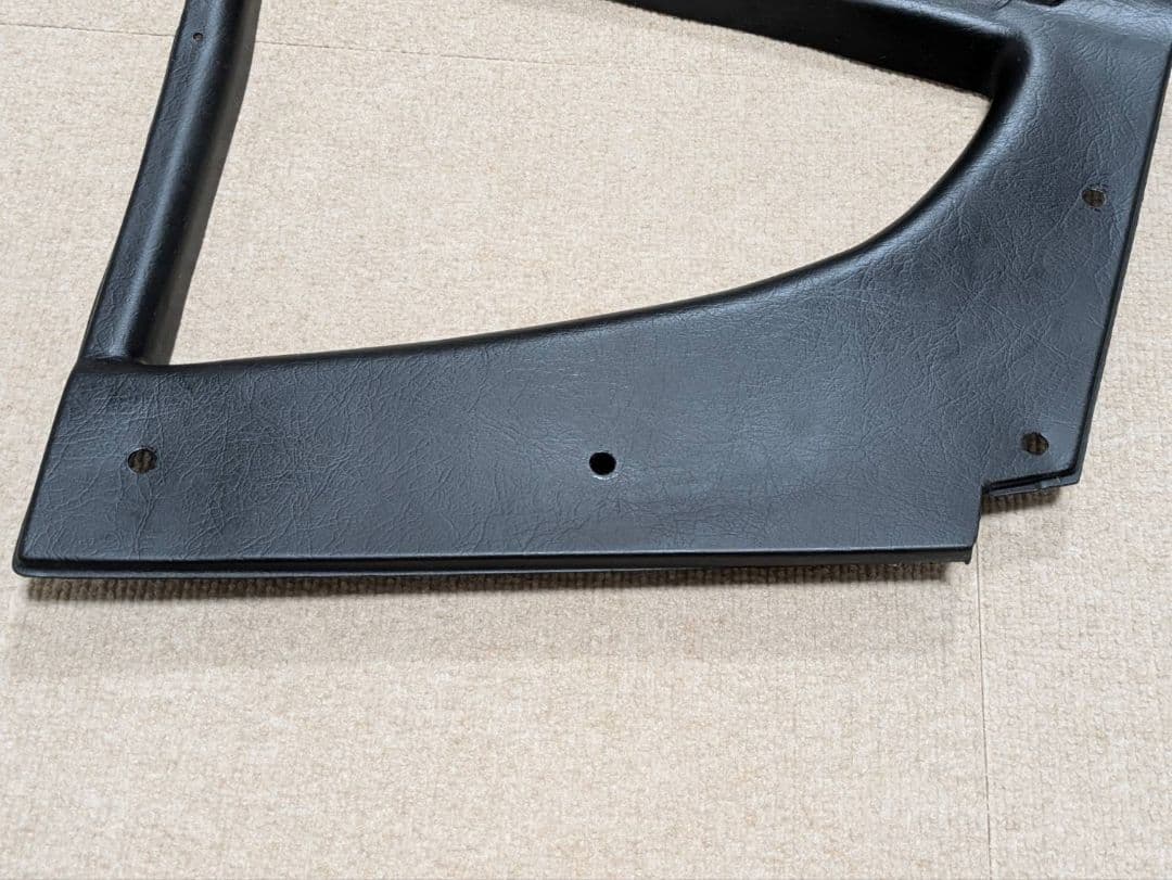 希少 フェアレディZ S30Z 純正 右側 リヤクォータートリム 内張