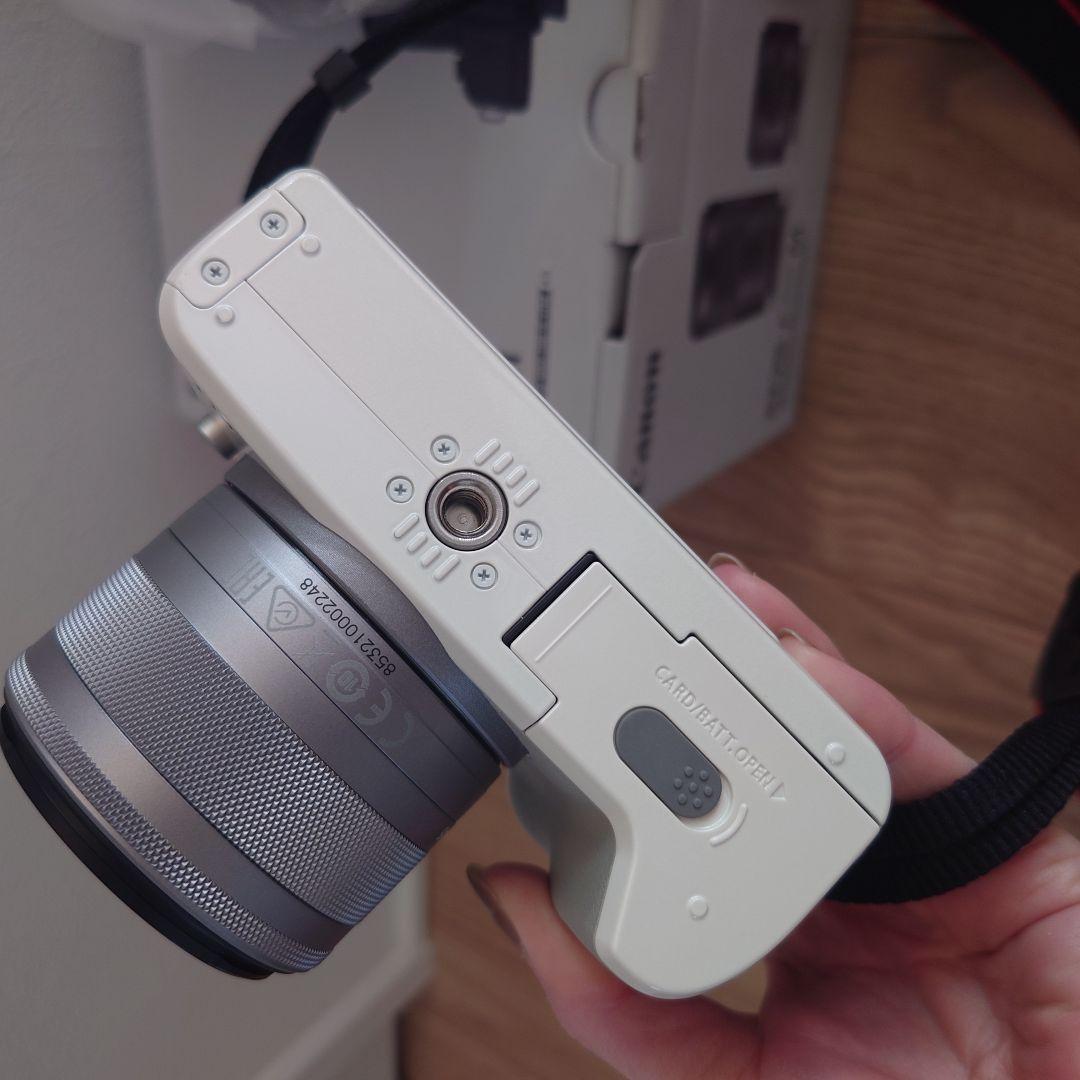 canon EOS kissM ホワイト