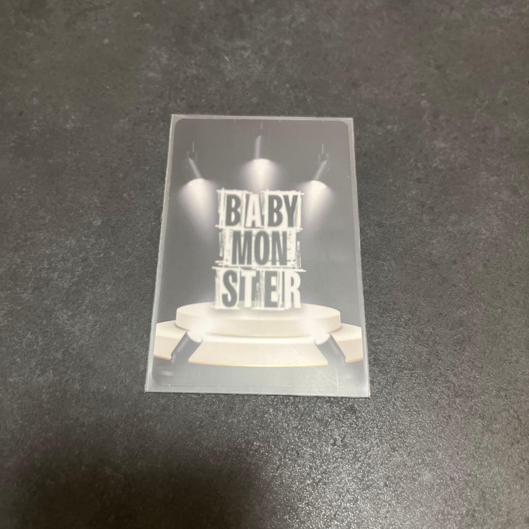 BABYMONSTER we go up アメリカ　Walmart トレカ　アサ