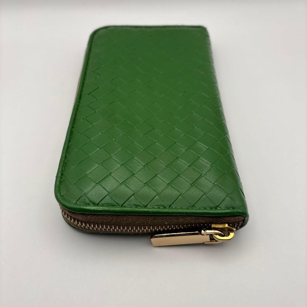 ①◆正規品◆ボッティガヴェネタイントレチャート ラウンドファスナー長財布