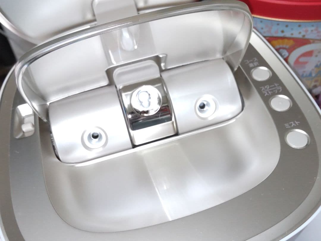 即購入可 Panasonic フェイススチーマー EH-SA0B