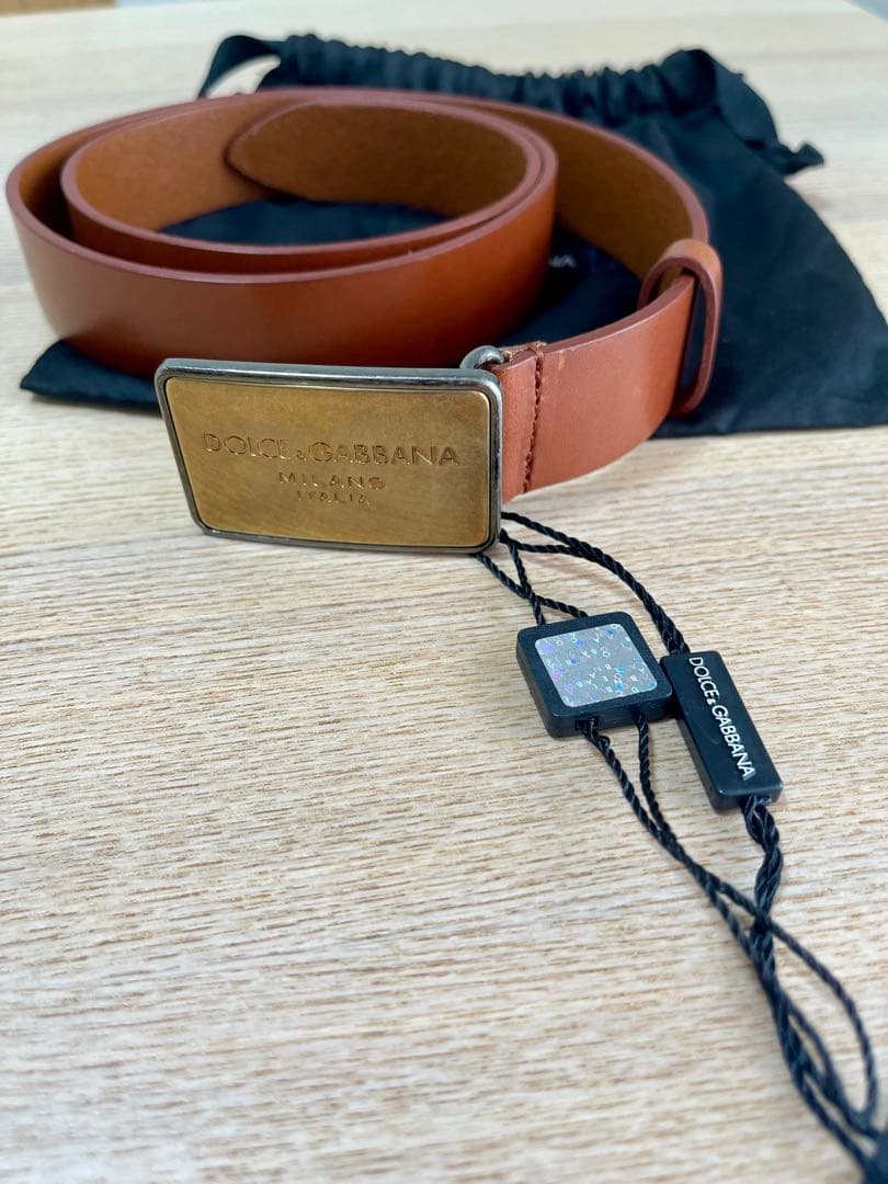 未使用品 タグ付きDolce & Gabbana ブラウン レザーベルト90cm