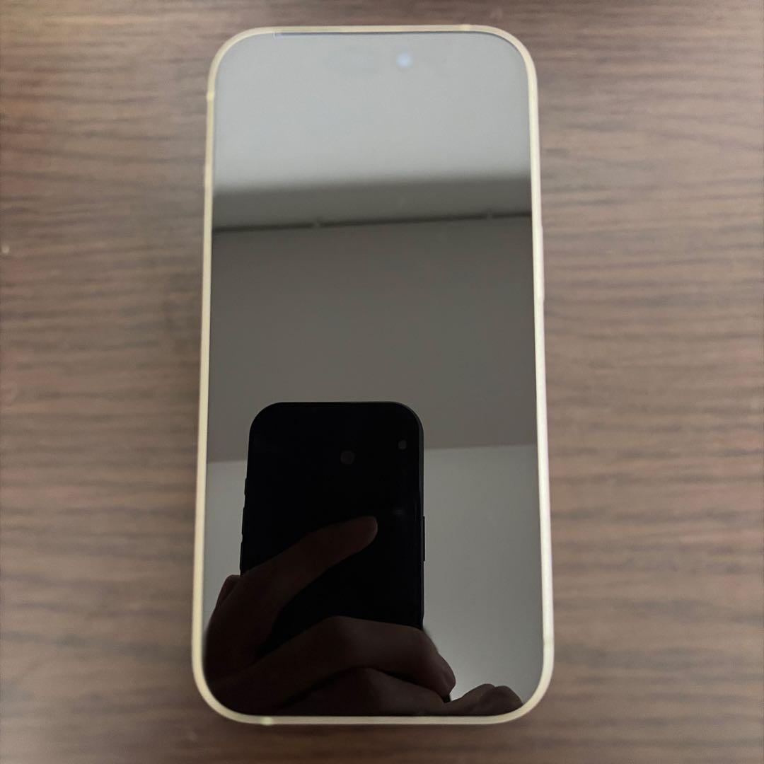 Apple iPhone 15 無印イエロー