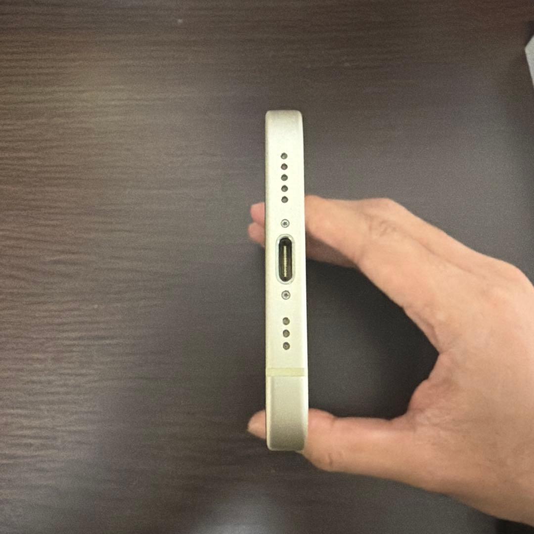 Apple iPhone 15 無印イエロー