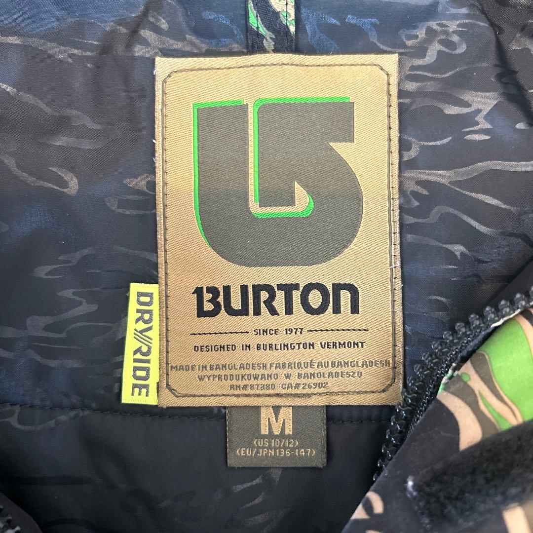 BURTON 迷彩柄 スノーボードウェア　140