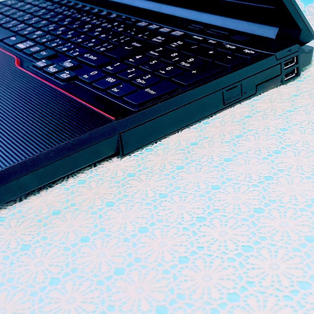 動作良好❣️黒ノートパソコン✨️事務作業におすすめ大容量SSD512GB✨️16GB