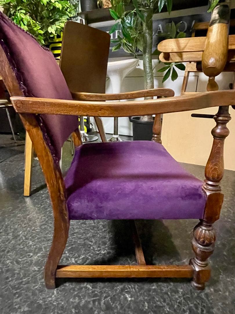 アンティーク チェアー パープル生地 彫刻 英国？ ヴィンテージ 家具 椅子