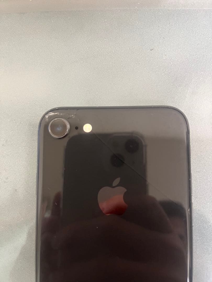 iPhone 8 64GB スペースグレイ　SIMロック解除済み