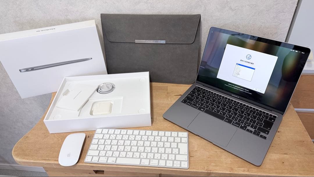 MacBook本体 Apple MacBook Air (M1, 16GB,512GB)