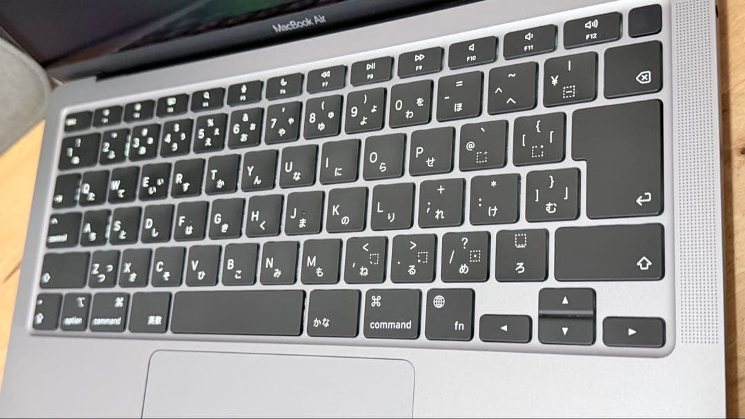 MacBook本体 Apple MacBook Air (M1, 16GB,512GB)