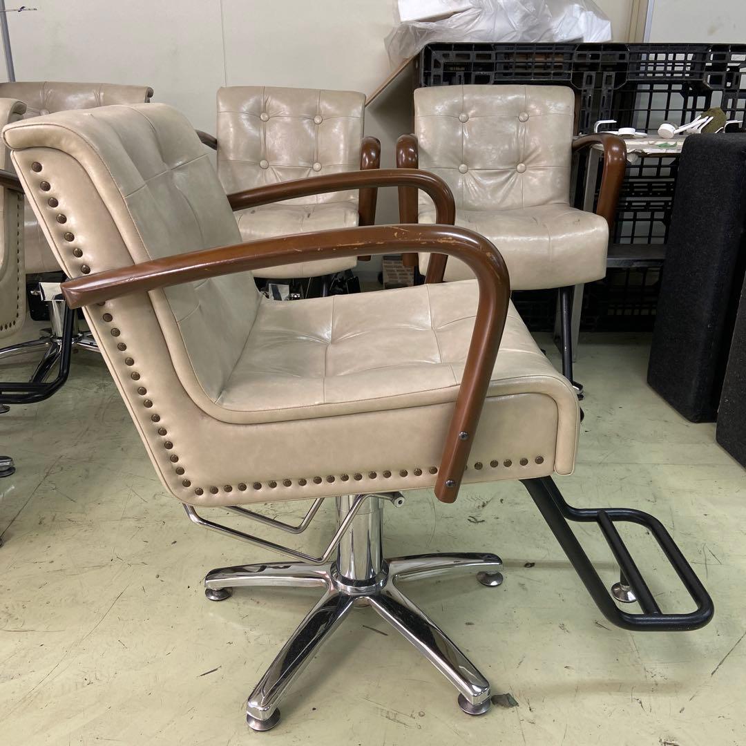 PPP 美容　スタイリングチェア（2）