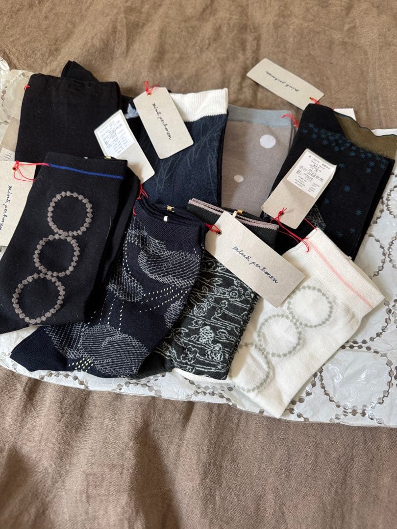 ほんの少しですがお値下げミナペルホネンソックスセット