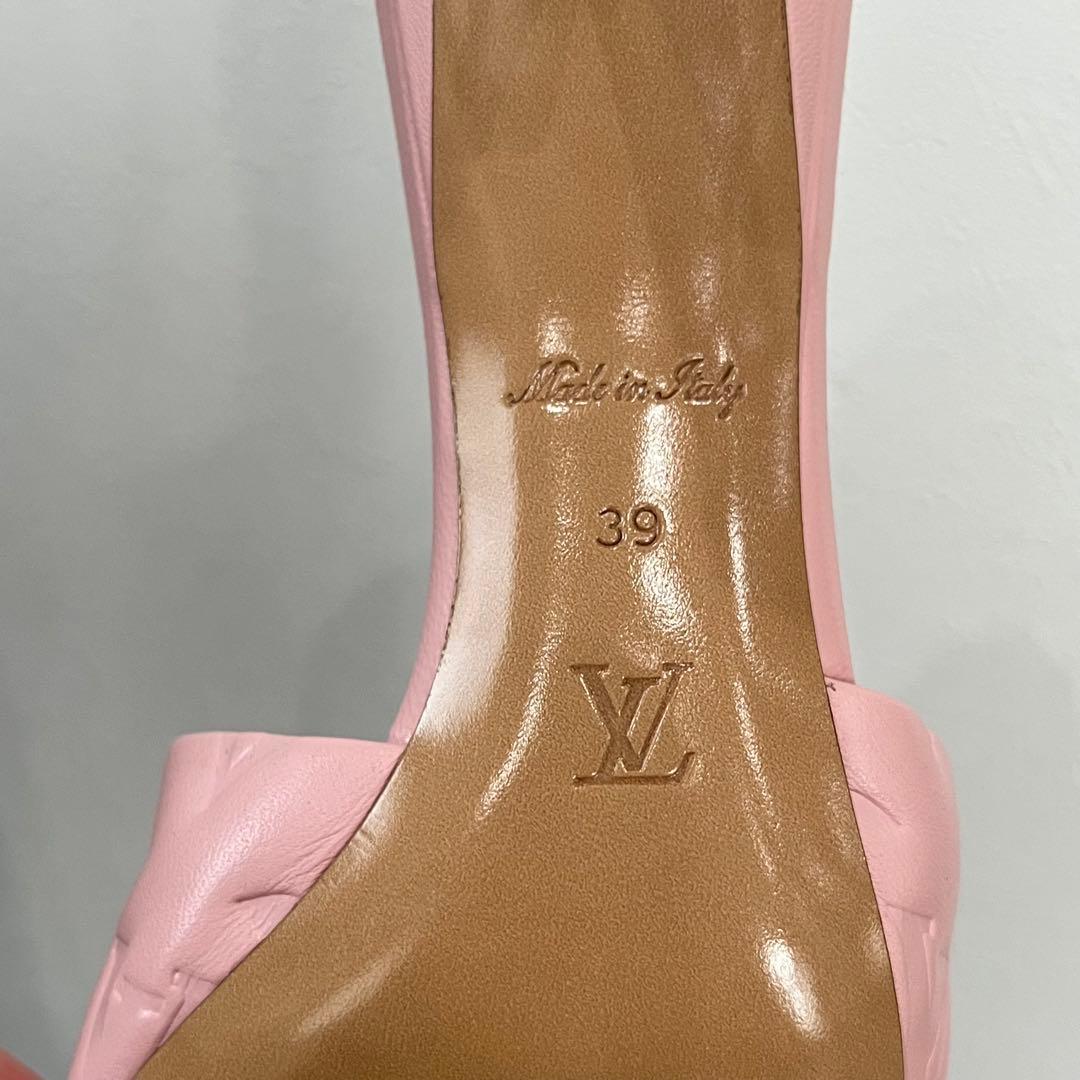 未使用 LOUIS VUITTON リバイバルライン エンボスサンダル ミュール