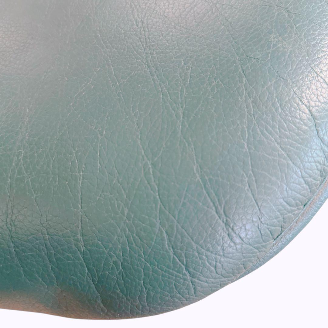 HR667 【総革】カリモク　karimoku 緑　グリーン レザー　木製