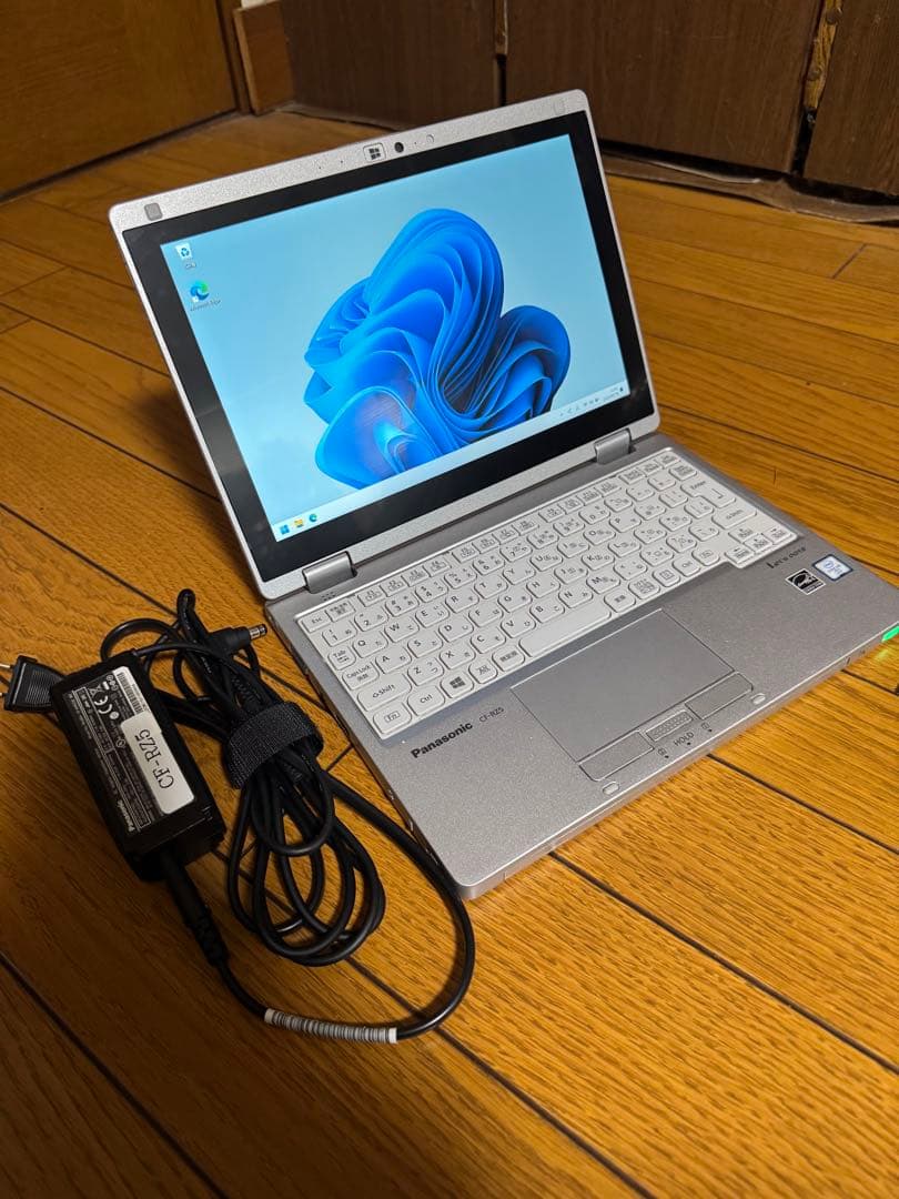 使用190時間 超小型ノートパソコン タッチパネル CF-RZ5 パナソニック3