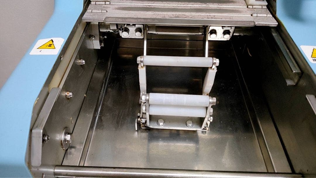 【便利】SUZUMO 鈴茂　海苔巻きロボット　SVR-NNV 専用台無料付