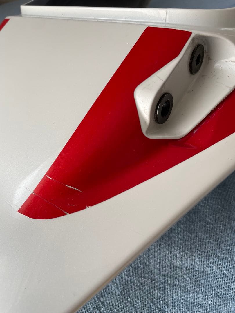 CB1300 SF/SB リアカウル