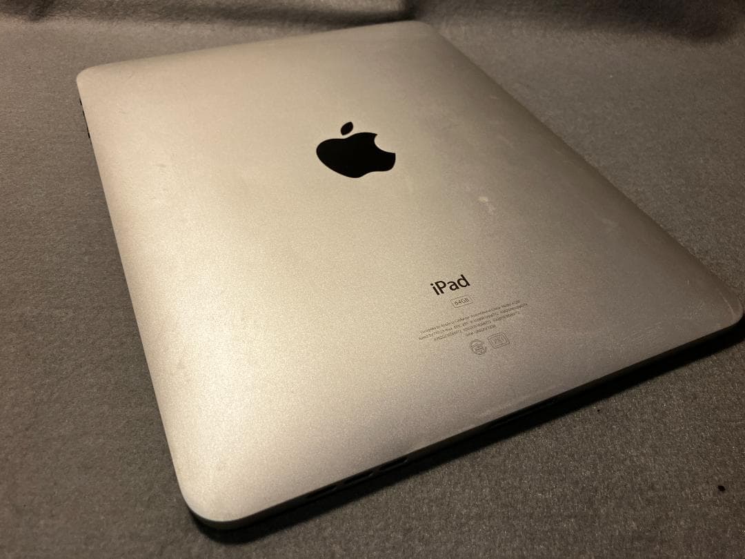 ★極美品 初代iPad 64GB (BUILT製カバー付き)★