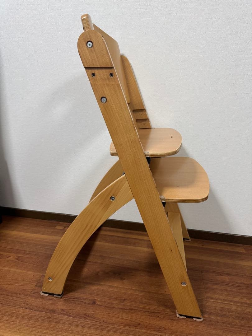 ビヨンドジュニアハイチェア Abiie オリーブ beyond 少し難あり