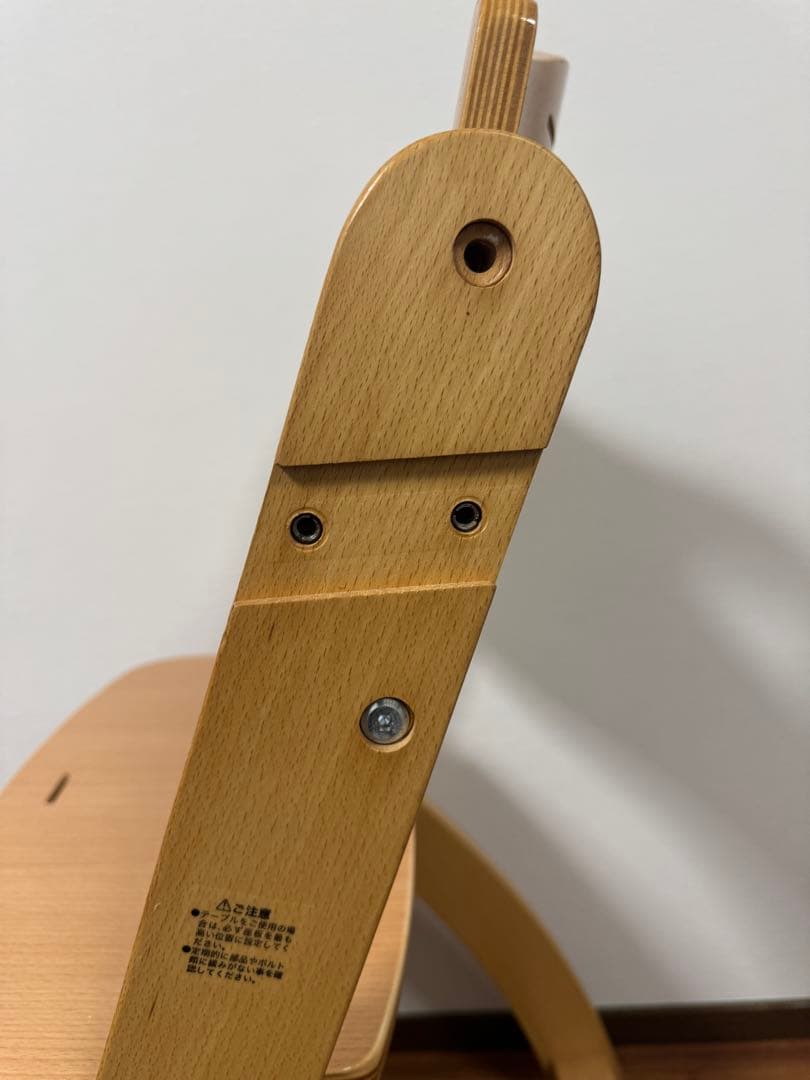 ビヨンドジュニアハイチェア Abiie オリーブ beyond 少し難あり