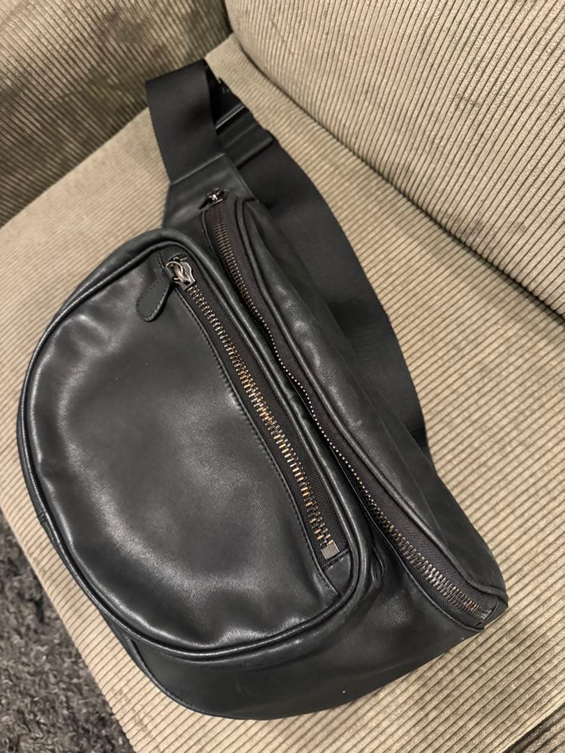 マルジェラ　 ボディバッグ　ショルダーバッグ