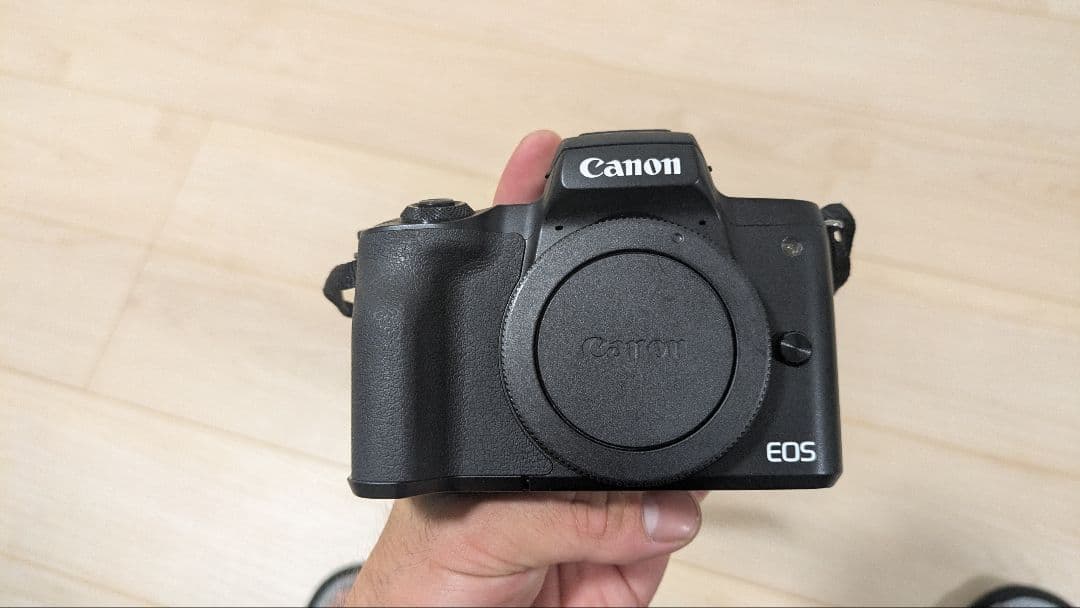 デジタルカメラ Canon EOS kiss M2