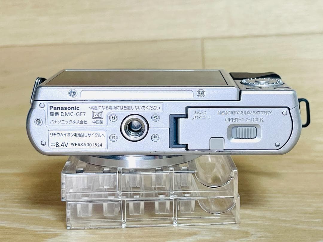 ★ショット数1632回☆Panasonic LUMIX DMC-GF7 シルバー