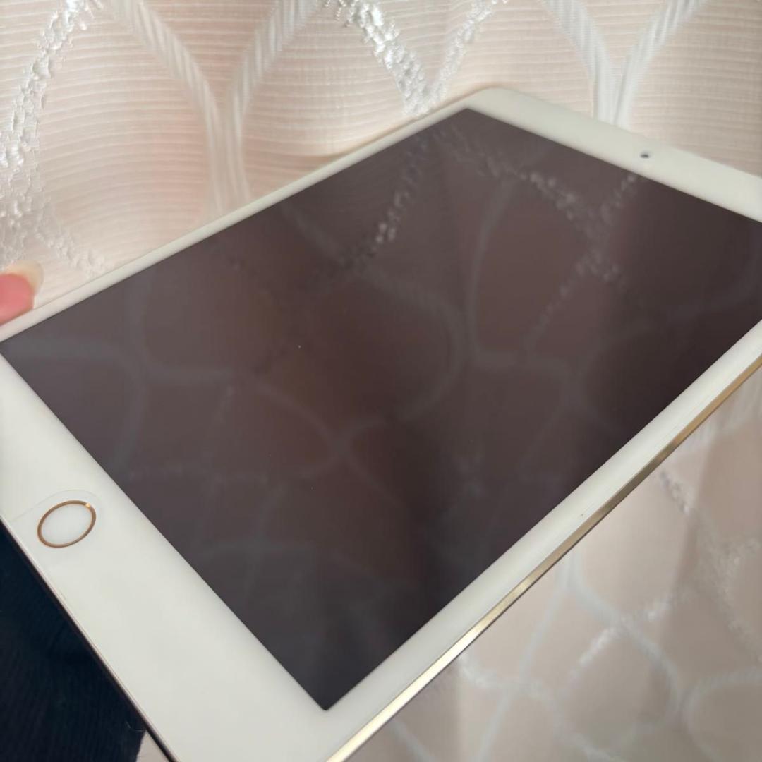 美品⭐️iPadmini 第4世代 32GB バッテリー最大容量:99%