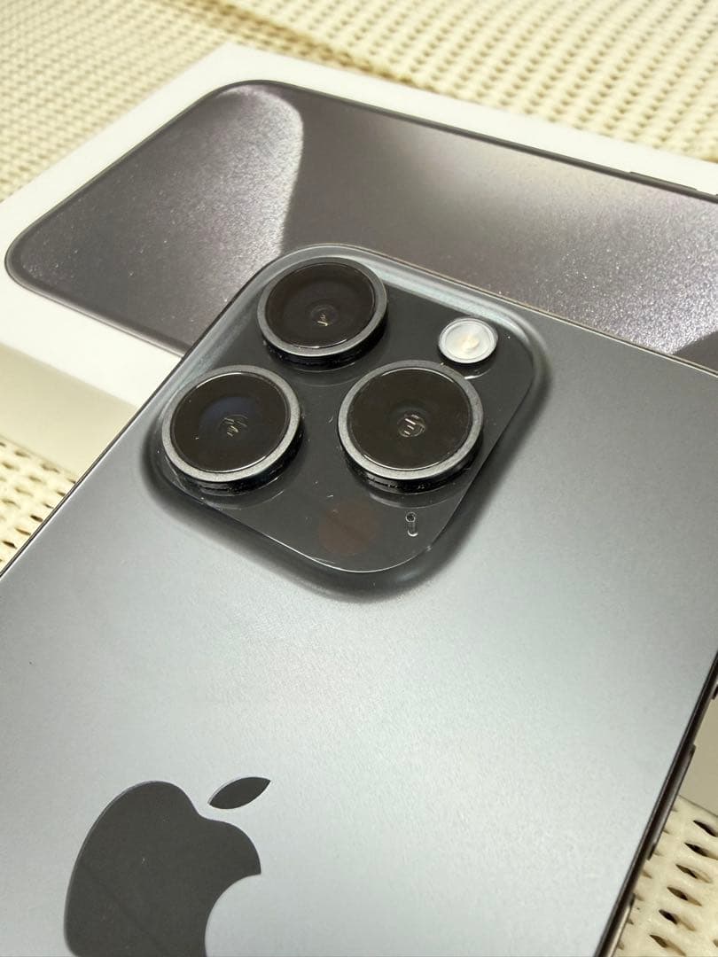バッテリー残量91％　iPhone 15 Pro 256GB ブラックチタニウム