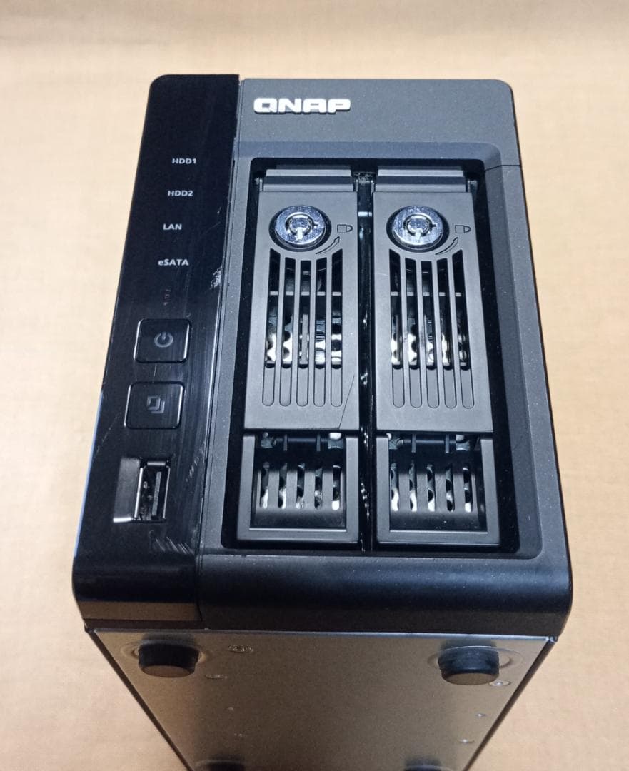 ★【HDD使用僅か】QNAP NAS TS-269 Pro 4TB メモリ3GB