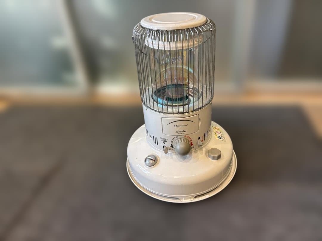 あき専用トヨトミ　灯油ストーブ RB-25F 2.5kW