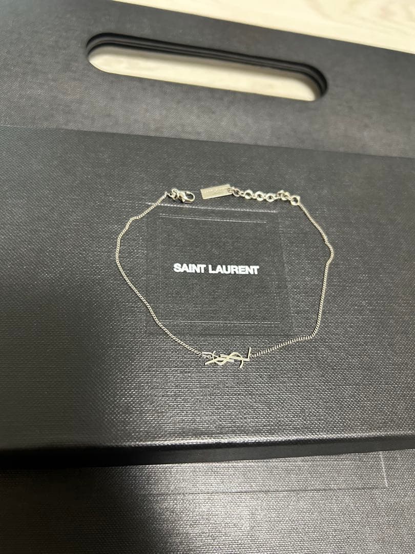 SAINT LAURENT シルバーブレスレット