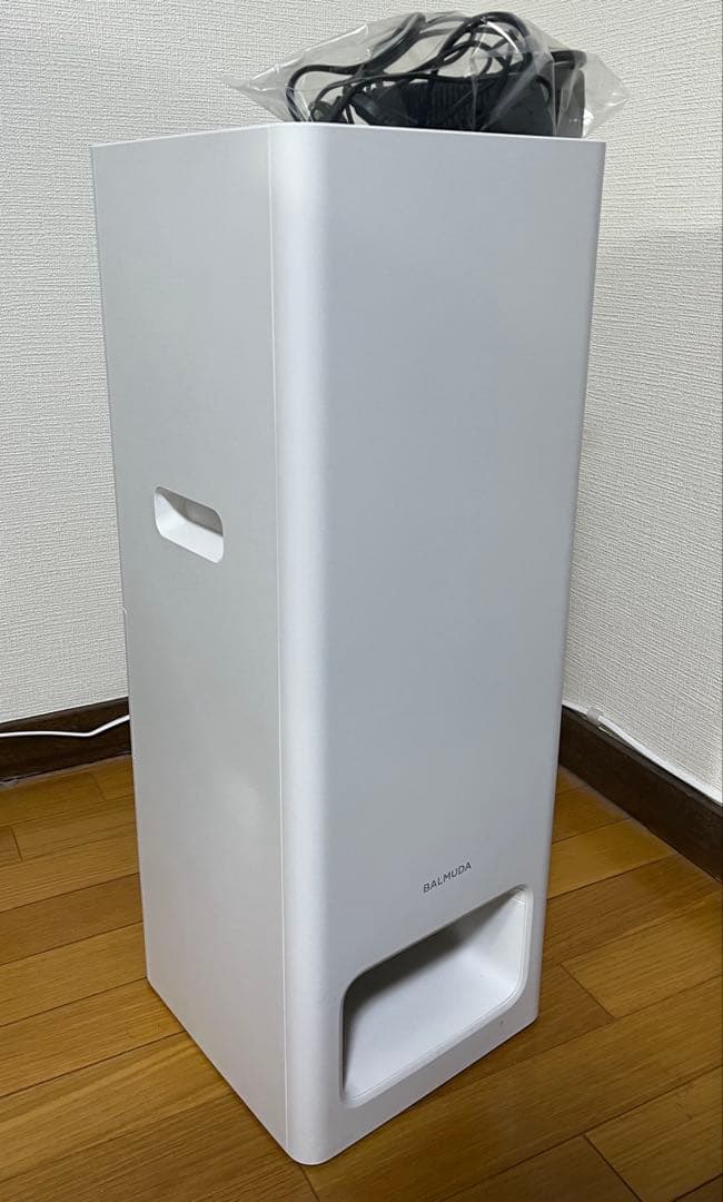 BALMUDA The Pure A01A-WH 空気清浄機