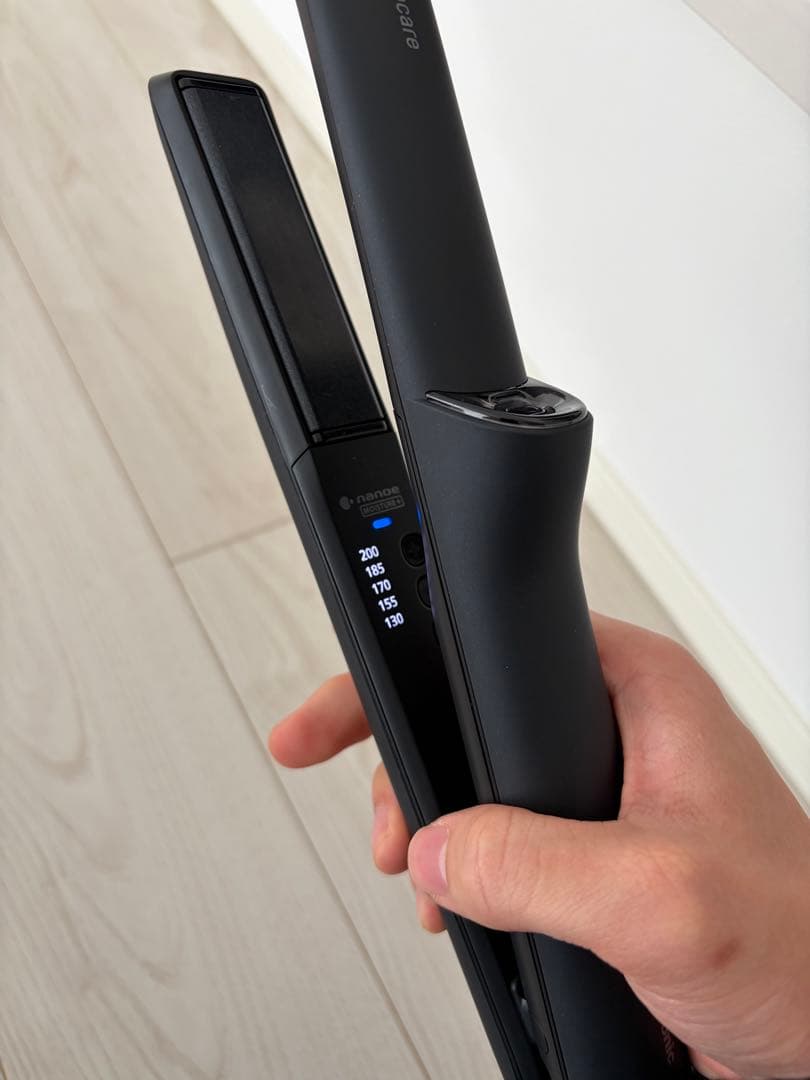 パナソニック　ストレートアイロン　ナノケア（EH-HN50）