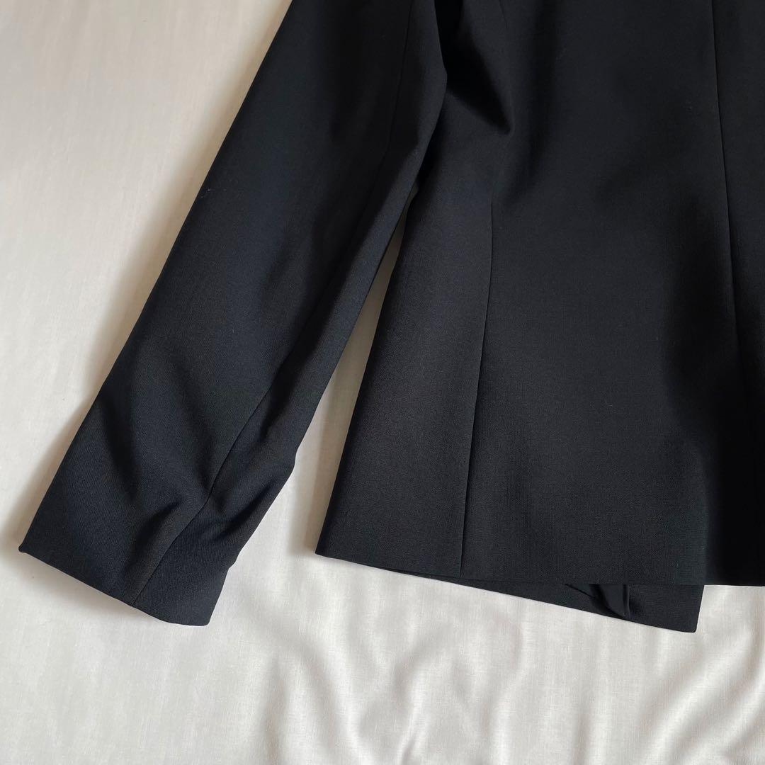 theory セオリー ノーカラー　パンツスーツ　ネイビー