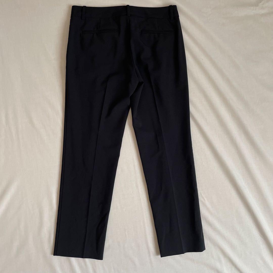 theory セオリー ノーカラー　パンツスーツ　ネイビー