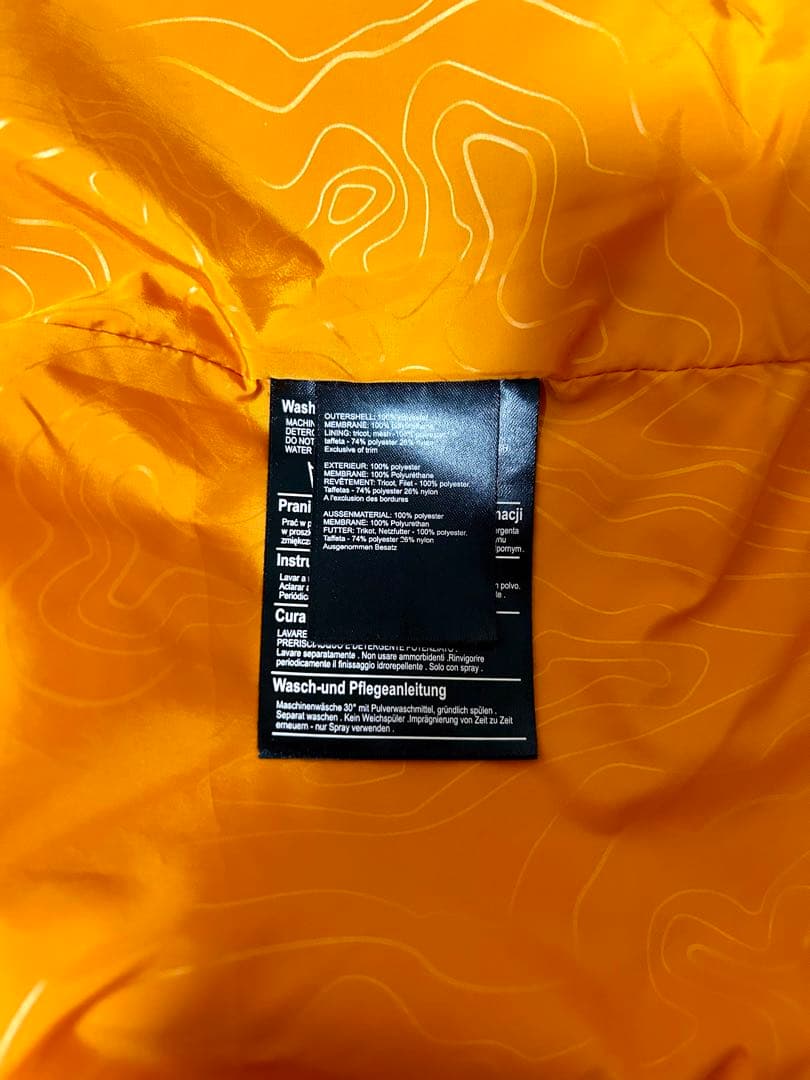 【Burton×Undefeated×Alpha スノーボードウェア