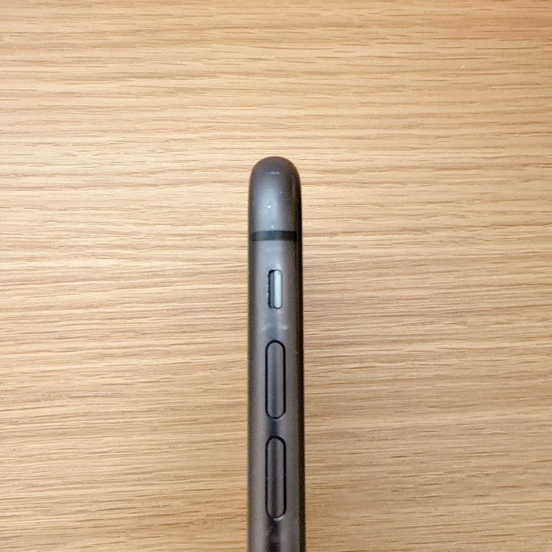 iPhone 11 64GB ブラック SIMフリー 【箱付き】