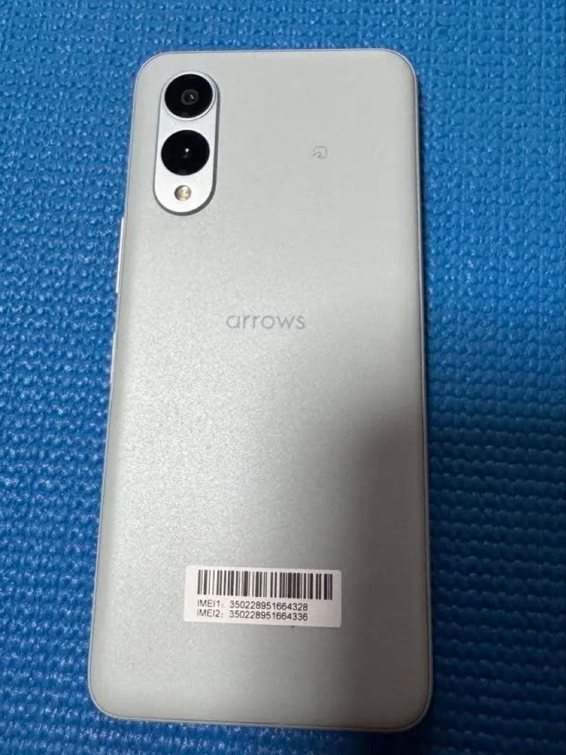 arrows we2 128GB 本体　美品