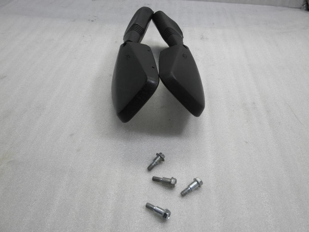 y*1様 フュージョン mf02　純正ミラー左右セット　純正ボルト付き