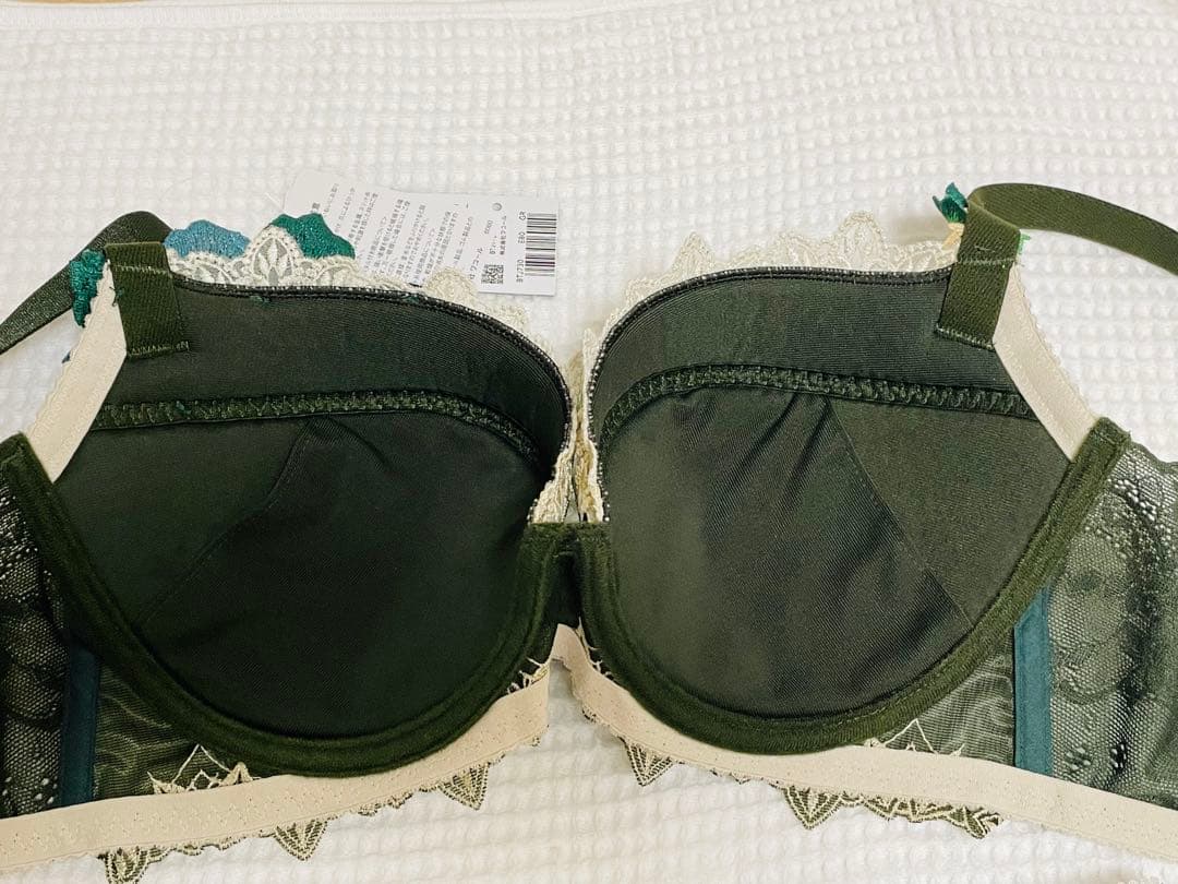 サルート　ブラ　E80 ソング L 30 ライオンキング