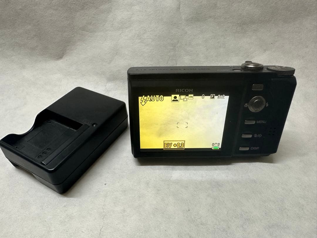 RICOH R8 リコー 動作確認済み コンパクトデジタルカメラ ブラック 黒