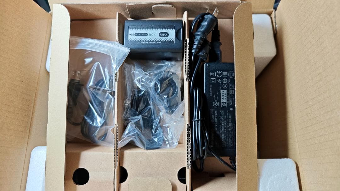 【極美品】業務用ビデオカメラ　HC-X2000　パナソニック