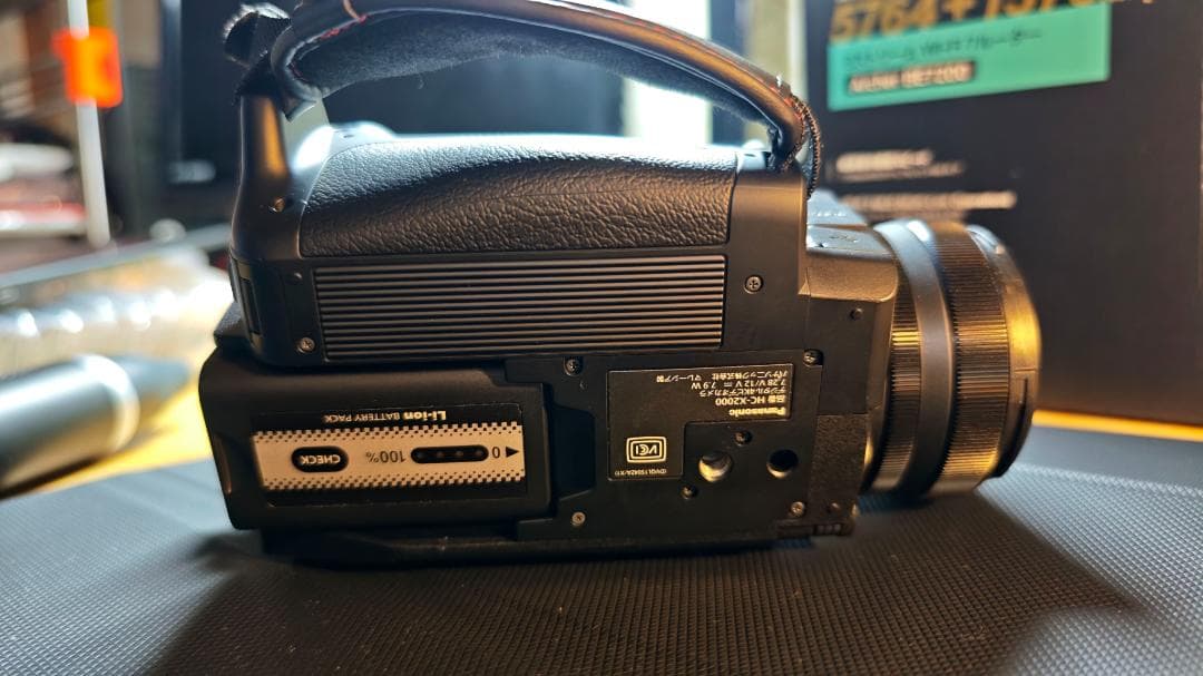 【極美品】業務用ビデオカメラ　HC-X2000　パナソニック