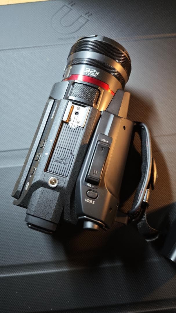 【極美品】業務用ビデオカメラ　HC-X2000　パナソニック