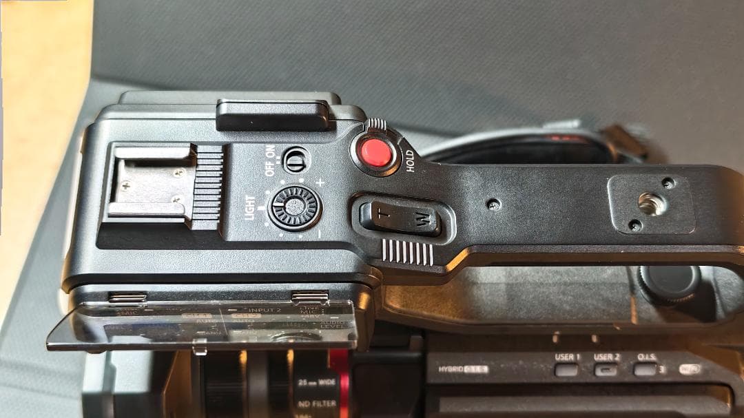 【極美品】業務用ビデオカメラ　HC-X2000　パナソニック