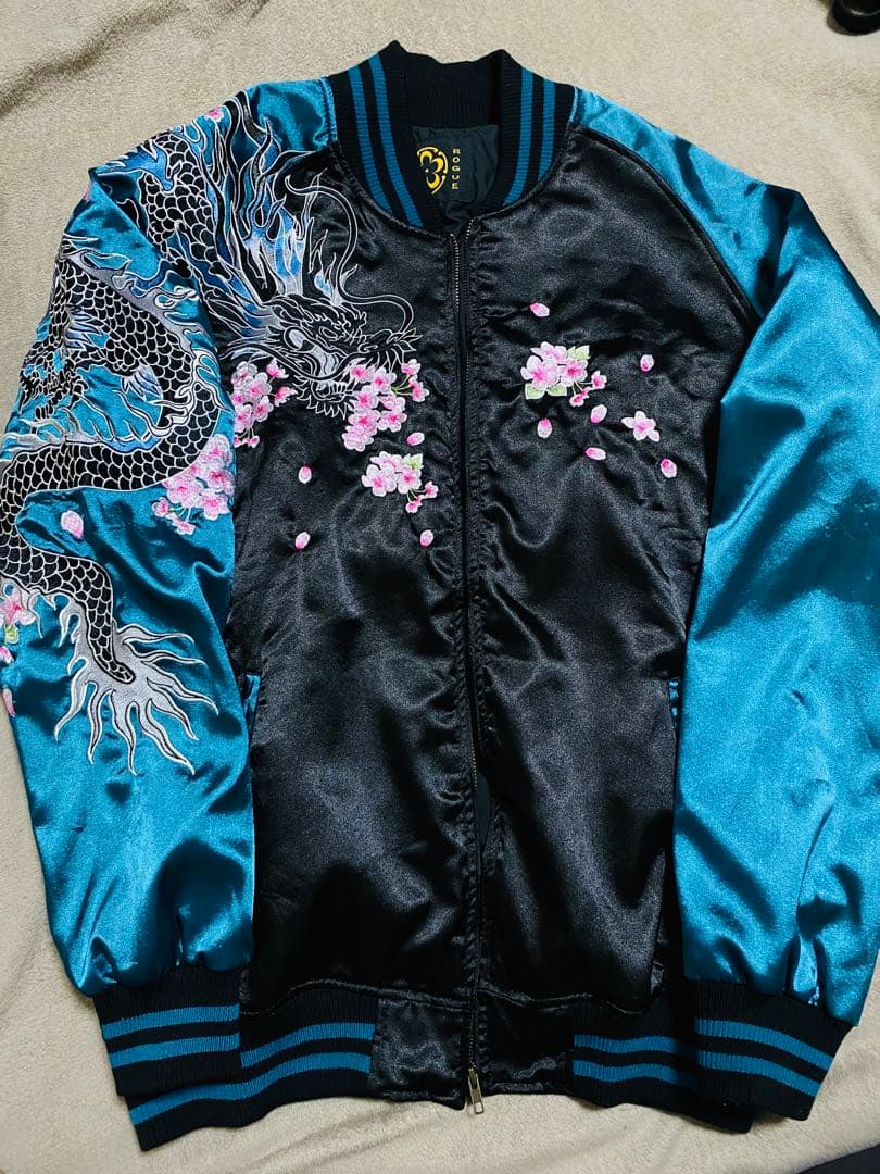 美品 未使用近い ROGUE 龍日本限定 スカジャン サテン vintage 青