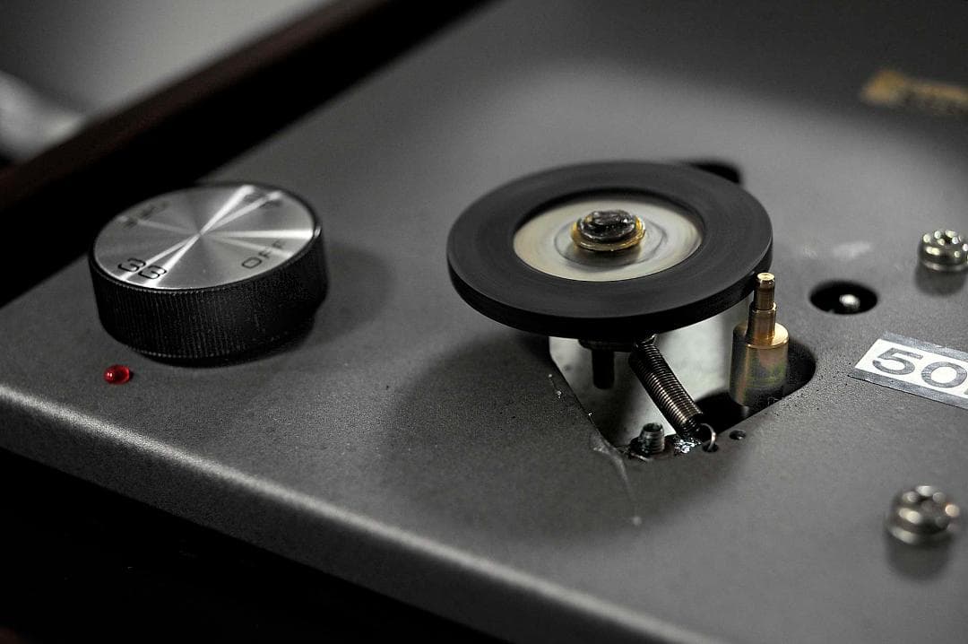 【来る4月計画の福岡分移転のため処分価格】ラジオ・オーディオへの楽しさソニー！