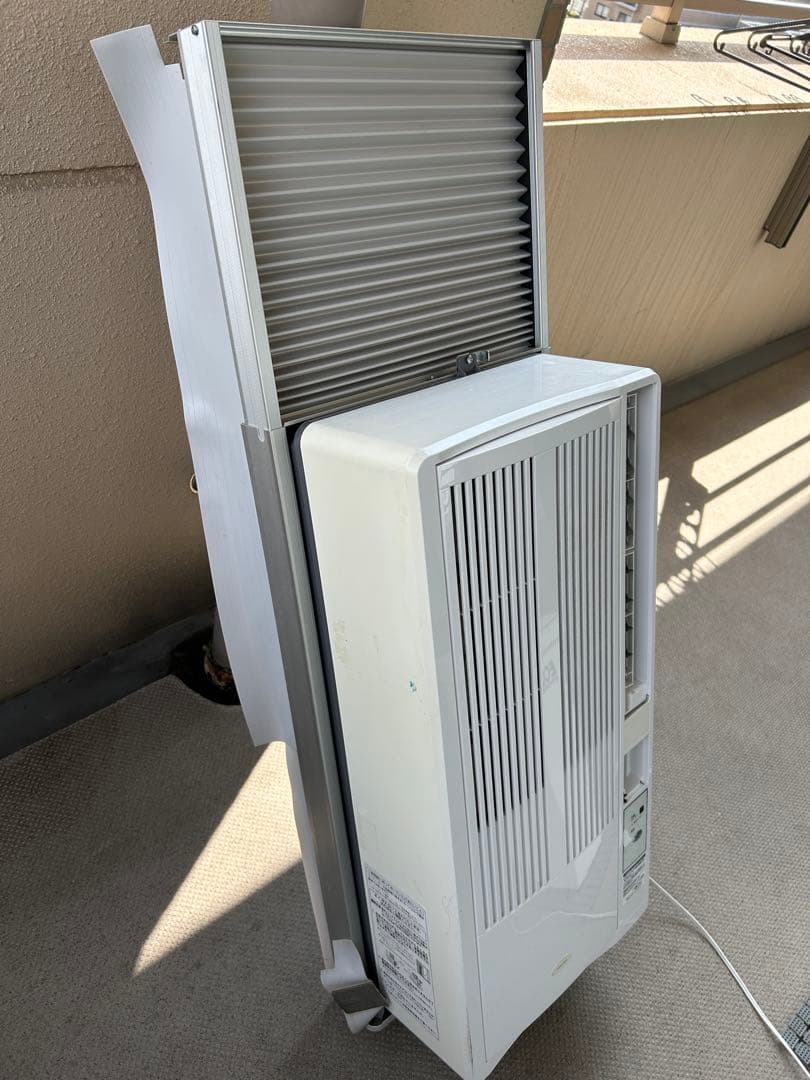 窓用エアコン 冷房、除湿機能付き　2021年製